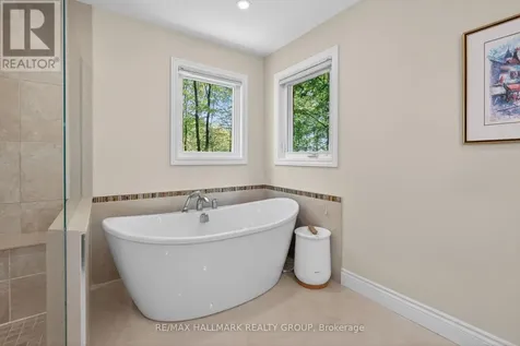 1372 Jules Leger Drive Ottawa ON K4C 1E2