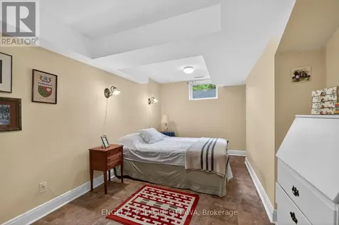 503 Piccadilly Avenue Ottawa ON K1Y 0H7