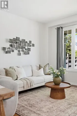 110 West Ridge Drive Ottawa ON K2S 2H1