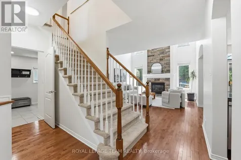 110 West Ridge Drive Ottawa ON K2S 2H1