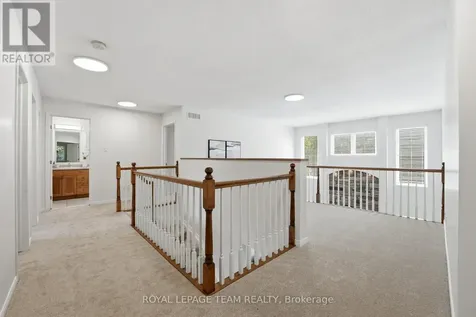 110 West Ridge Drive Ottawa ON K2S 2H1