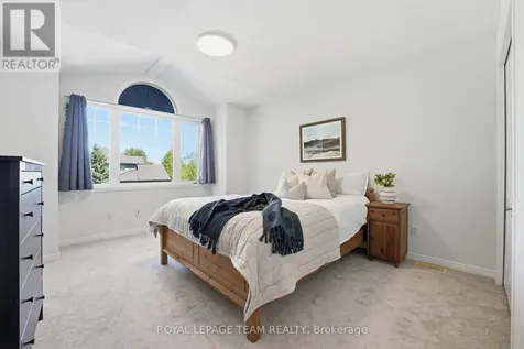 110 West Ridge Drive Ottawa ON K2S 2H1