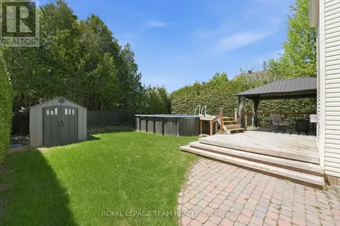 110 West Ridge Drive Ottawa ON K2S 2H1