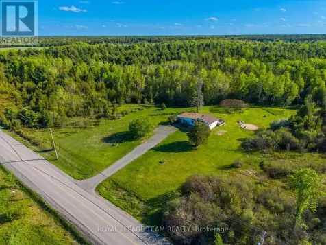 663 Beavertail Road Ottawa ON K0A 1L0