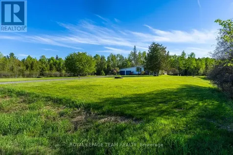 663 Beavertail Road Ottawa ON K0A 1L0