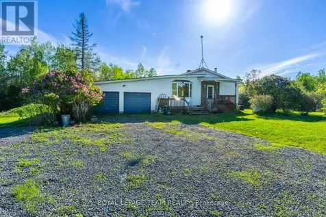 663 Beavertail Road Ottawa ON K0A 1L0