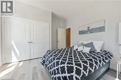 16 Arthur Street Brantford ON N3S 3H3