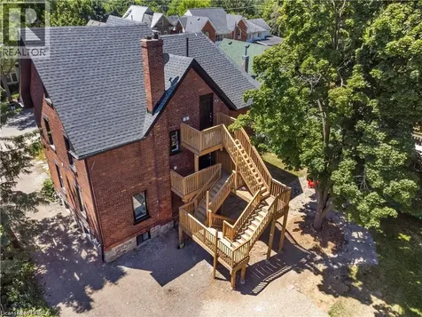 16 Arthur Street Brantford ON N3S 3H3