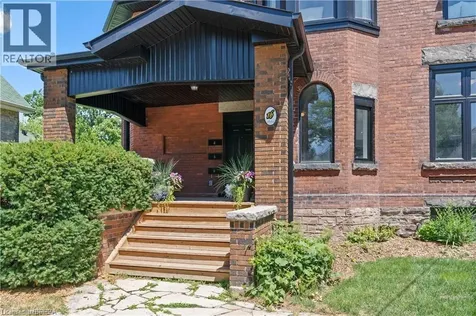 16 Arthur Street Brantford ON N3S 3H3