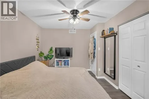 13 Morgan Drive Caledonia ON N3W 1H6