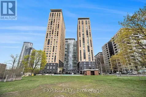 105 Champagne Avenue Ottawa ON K1S 5E5