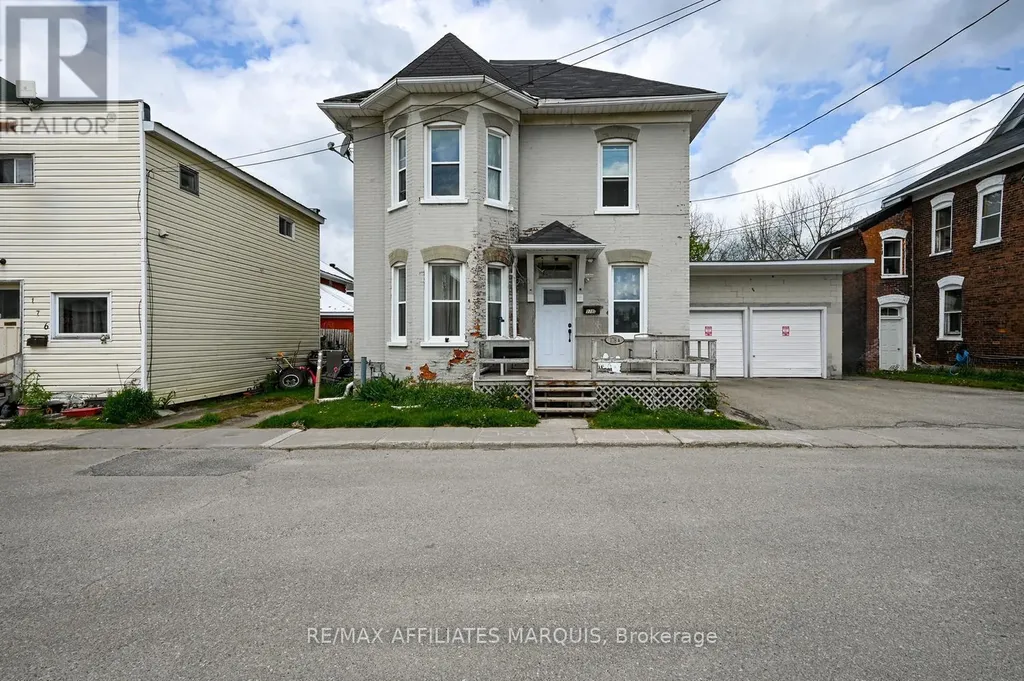 178 Chambers Street East Smiths Falls ON K7A 2Z6