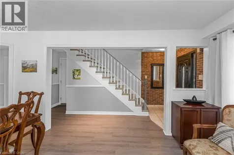 176 Osborn Avenue Brantford ON N3T 6S7