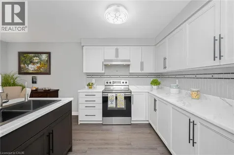 176 Osborn Avenue Brantford ON N3T 6S7