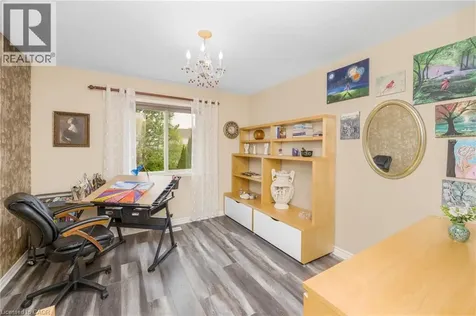 176 Osborn Avenue Brantford ON N3T 6S7