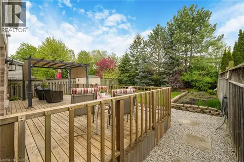 176 Osborn Avenue Brantford ON N3T 6S7