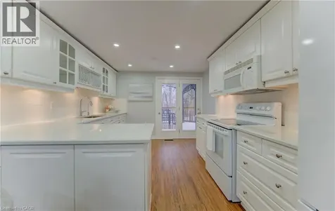 414 Woods Lane Cambridge ON N3H 5J4