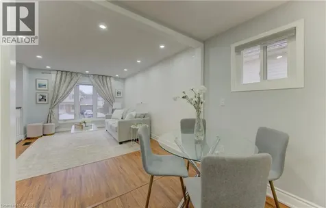 414 Woods Lane Cambridge ON N3H 5J4