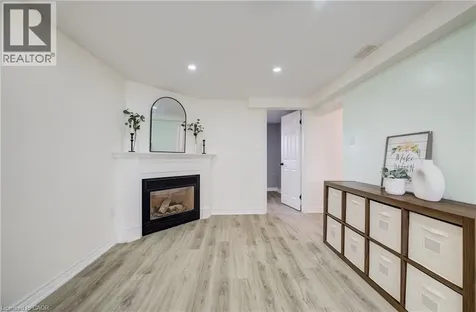 414 Woods Lane Cambridge ON N3H 5J4
