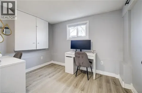 414 Woods Lane Cambridge ON N3H 5J4