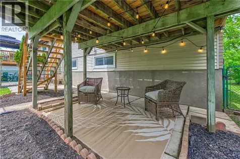 414 Woods Lane Cambridge ON N3H 5J4