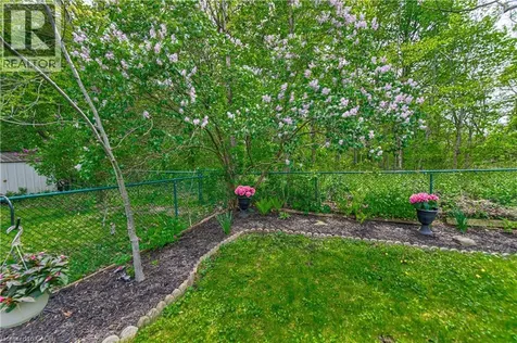 414 Woods Lane Cambridge ON N3H 5J4