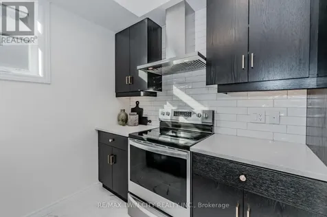 22 Lomond Lane Kitchener ON N2R 0T6