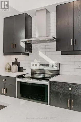 22 Lomond Lane Kitchener ON N2R 0T6