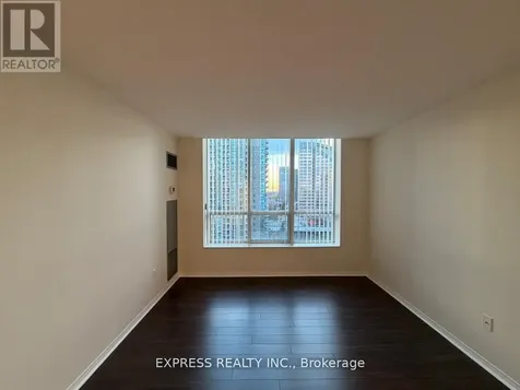 39 Pemberton Avenue Toronto (newtonbrook East) ON M2M 4L6