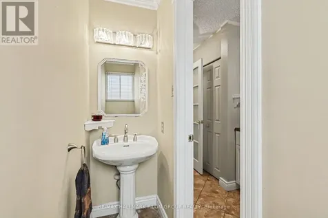 6350 Larmond Avenue Ottawa ON K1C 2H6