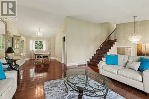 6350 Larmond Avenue Ottawa ON K1C 2H6