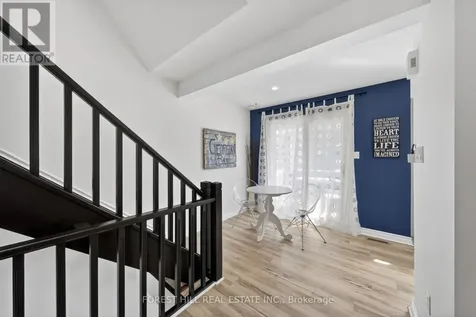 53 Lighthouse Lane West Collingwood ON L9Y 5C8