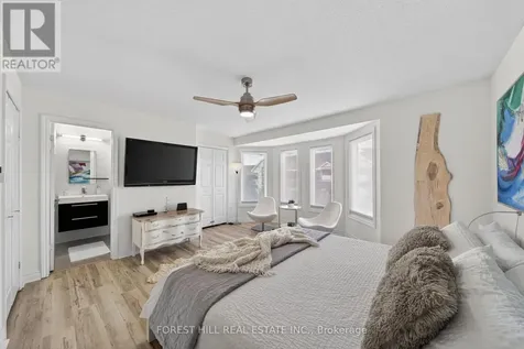 53 Lighthouse Lane West Collingwood ON L9Y 5C8