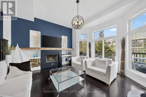 53 Lighthouse Lane West Collingwood ON L9Y 5C8