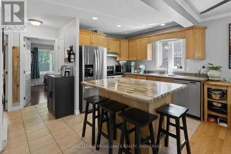 225 Oak Street Gananoque ON K7G 2R5