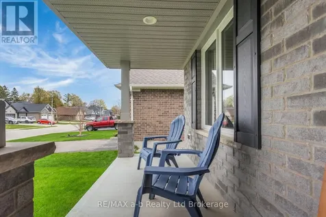 242 Wilson Avenue Tillsonburg ON N4G 0H4