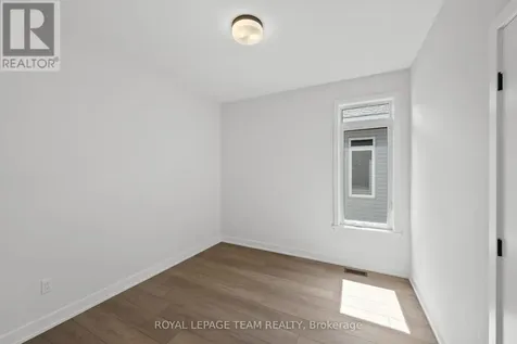 1090 Moore Street Brockville ON K6V 7N1