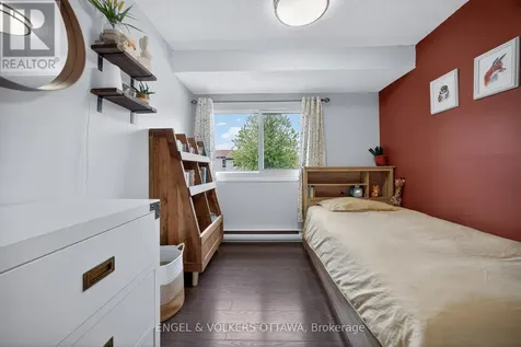 3258 Bannon Way Ottawa ON K1T 1T3