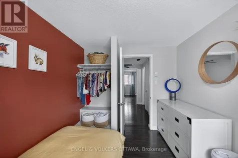 3258 Bannon Way Ottawa ON K1T 1T3
