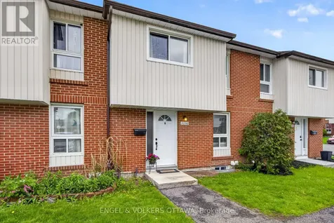 3258 Bannon Way Ottawa ON K1T 1T3