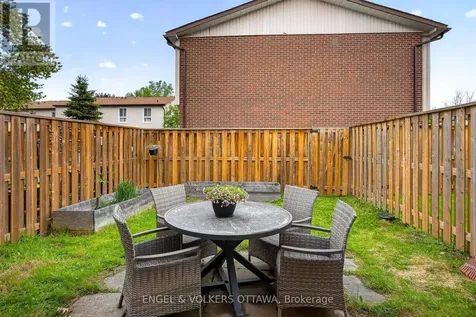 3258 Bannon Way Ottawa ON K1T 1T3