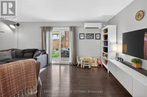 3258 Bannon Way Ottawa ON K1T 1T3