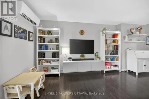 3258 Bannon Way Ottawa ON K1T 1T3