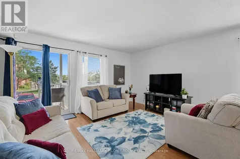 10 Lakepointe Drive Ottawa ON K4A 5E3
