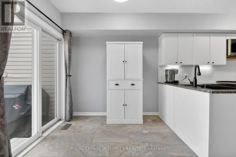 1 Chantilly Gate Ottawa ON K2S 2B2