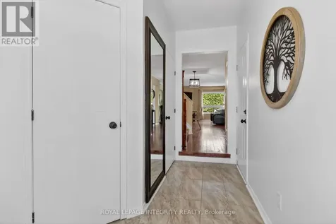 1 Chantilly Gate Ottawa ON K2S 2B2