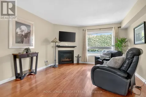 1 Chantilly Gate Ottawa ON K2S 2B2