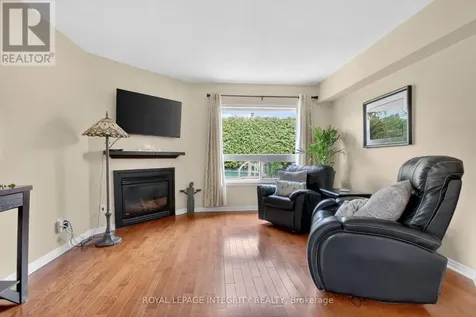 1 Chantilly Gate Ottawa ON K2S 2B2