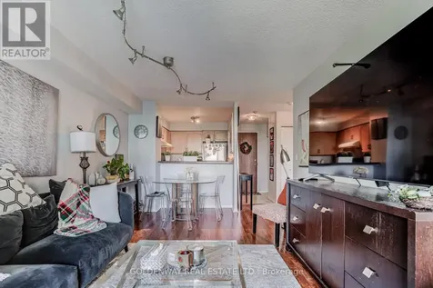18 Pemberton Avenue Toronto (newtonbrook East) ON M2M 4K9