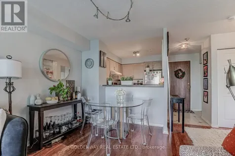 18 Pemberton Avenue Toronto (newtonbrook East) ON M2M 4K9